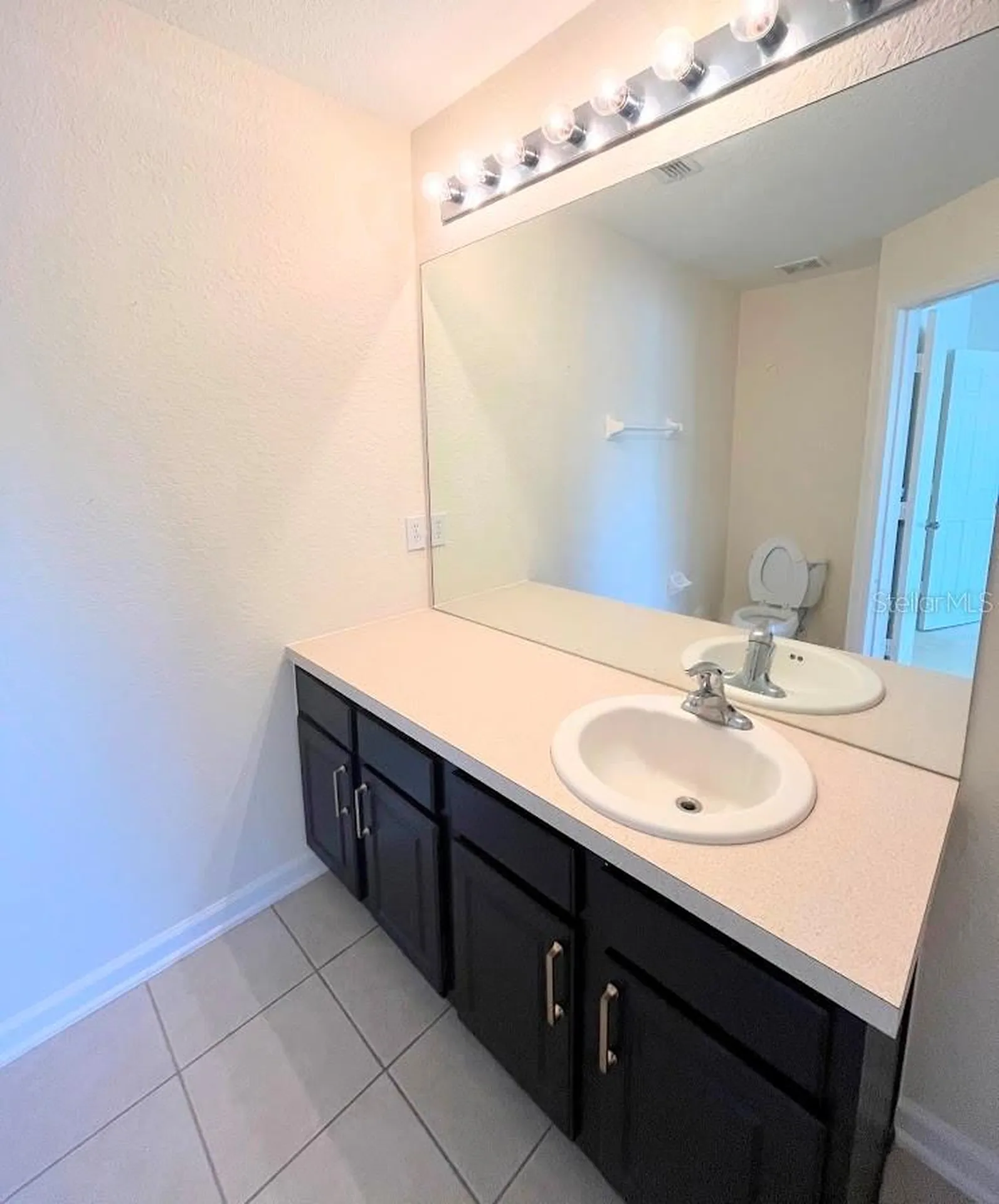 2534 Maneshaw Lane Kissimmee FL 34747