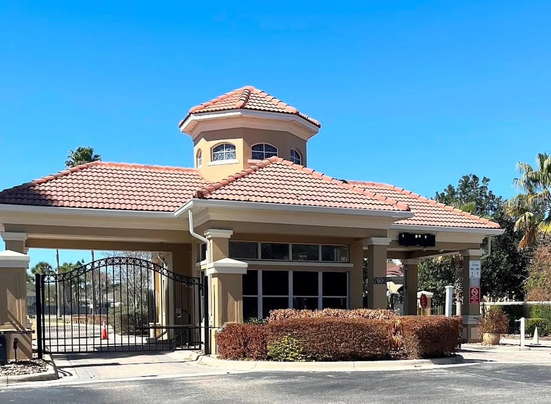 2534 Maneshaw Lane Kissimmee FL 34747