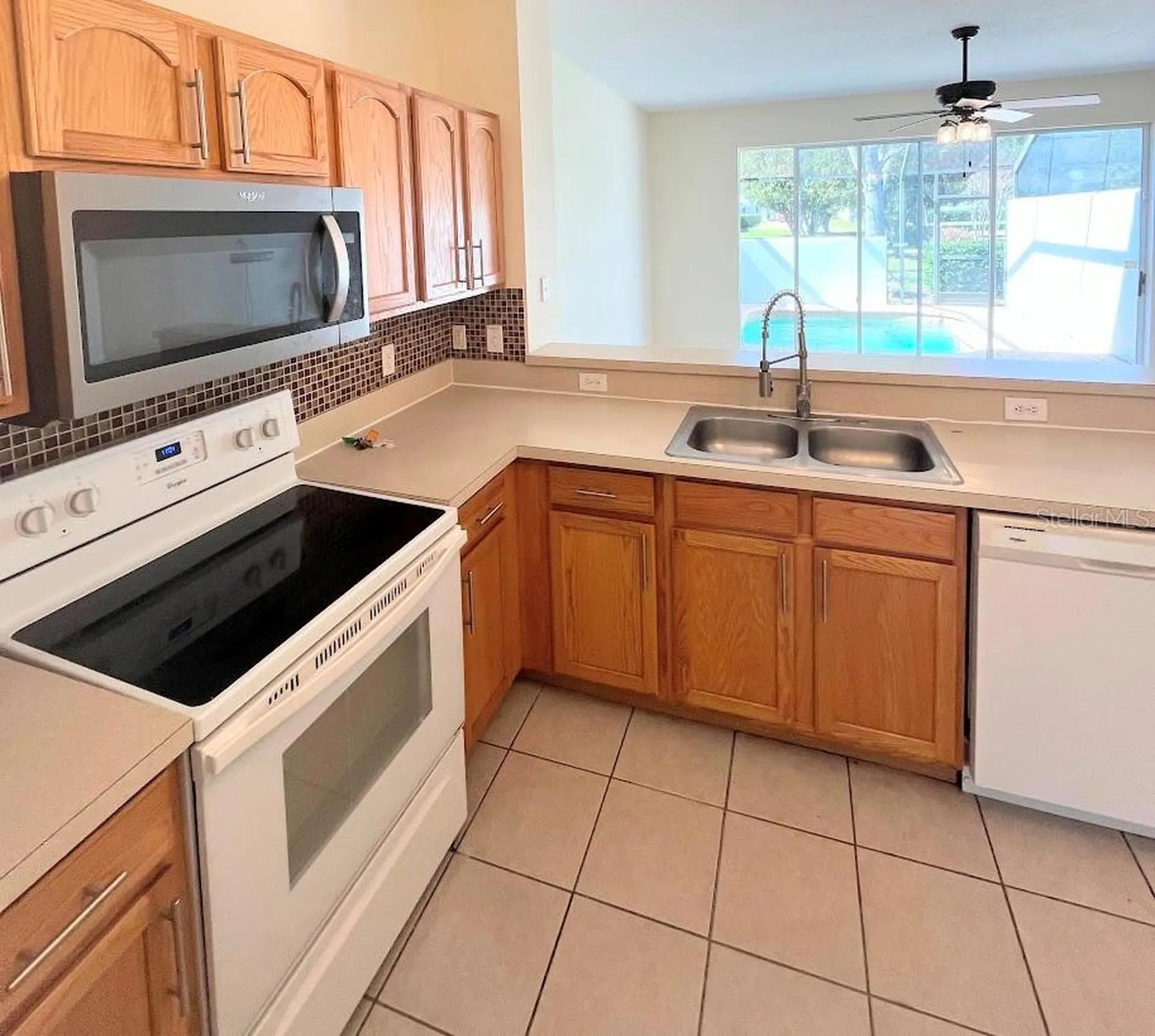 2534 Maneshaw Lane Kissimmee FL 34747