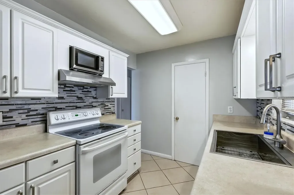 21283 Midway Boulevard Port Charlotte FL 33952