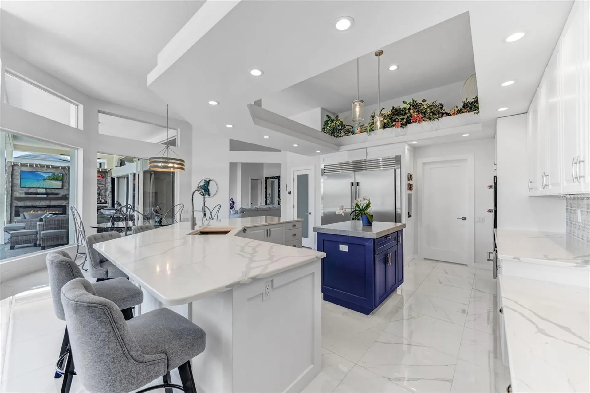 1307 Alhambra Drive Apollo Beach FL 33572