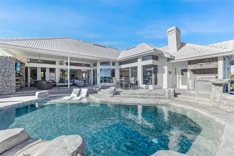 1307 Alhambra Drive Apollo Beach FL 33572
