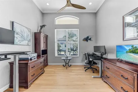1307 Alhambra Drive Apollo Beach FL 33572