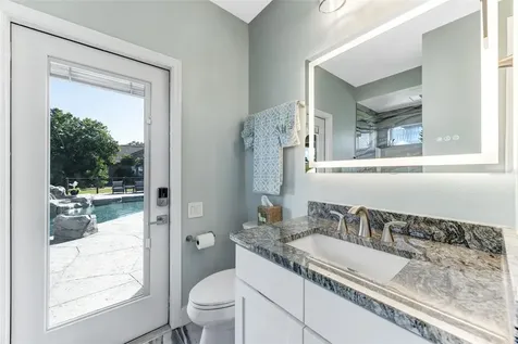 1307 Alhambra Drive Apollo Beach FL 33572