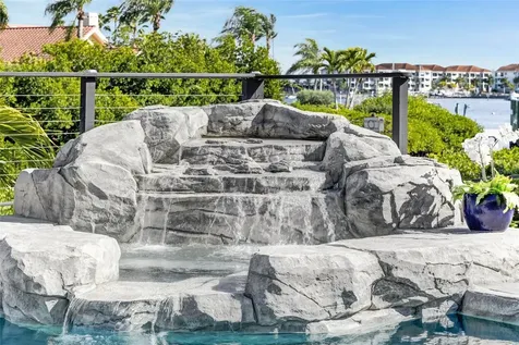 1307 Alhambra Drive Apollo Beach FL 33572