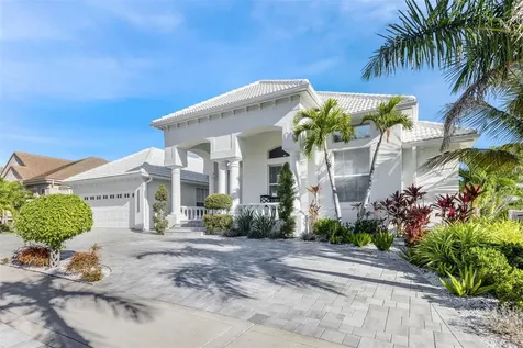 1307 Alhambra Drive Apollo Beach FL 33572