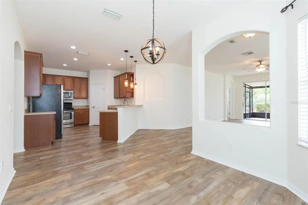 7409 Surrey Wood Lane Apollo Beach FL 33572
