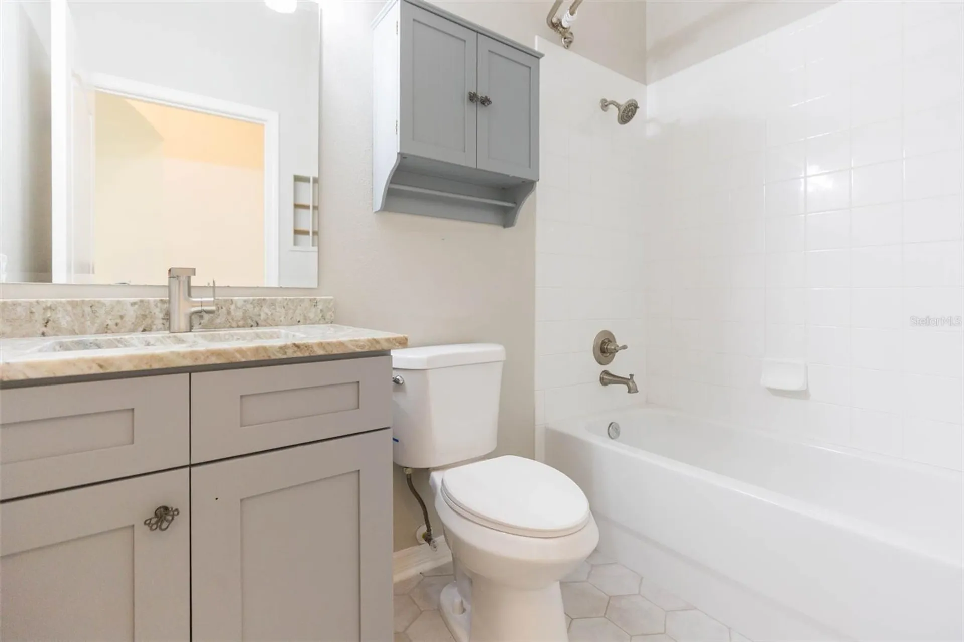 7409 Surrey Wood Lane Apollo Beach FL 33572