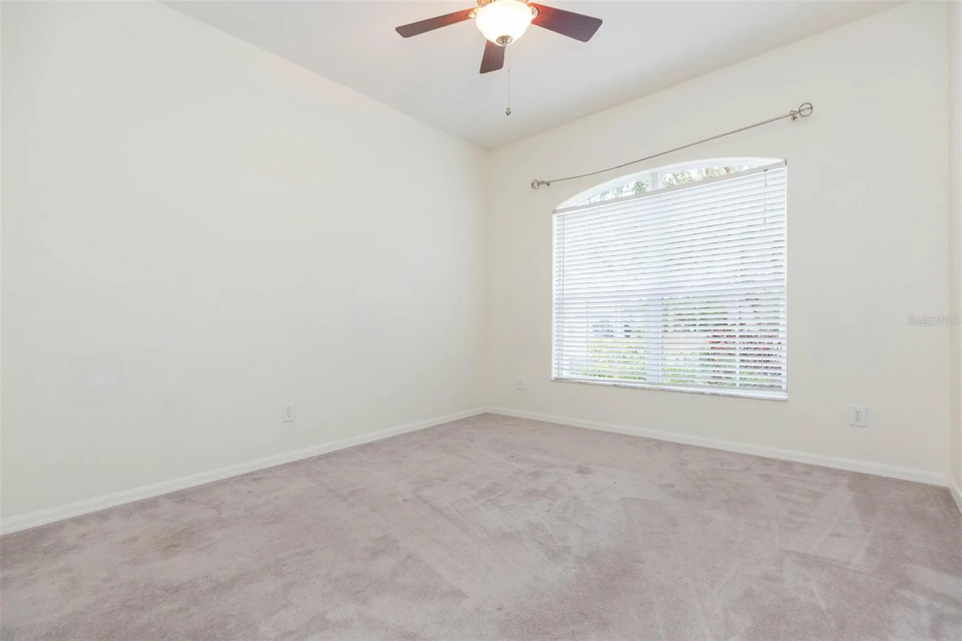 7409 Surrey Wood Lane Apollo Beach FL 33572