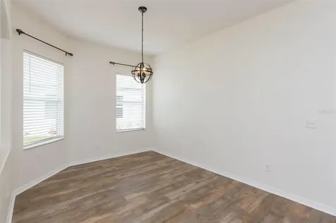 7409 Surrey Wood Lane Apollo Beach FL 33572