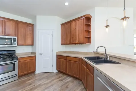 7409 Surrey Wood Lane Apollo Beach FL 33572
