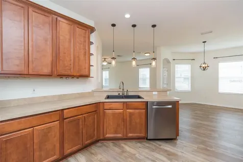 7409 Surrey Wood Lane Apollo Beach FL 33572