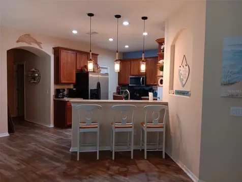 7409 Surrey Wood Lane Apollo Beach FL 33572