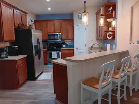 7409 Surrey Wood Lane Apollo Beach FL 33572