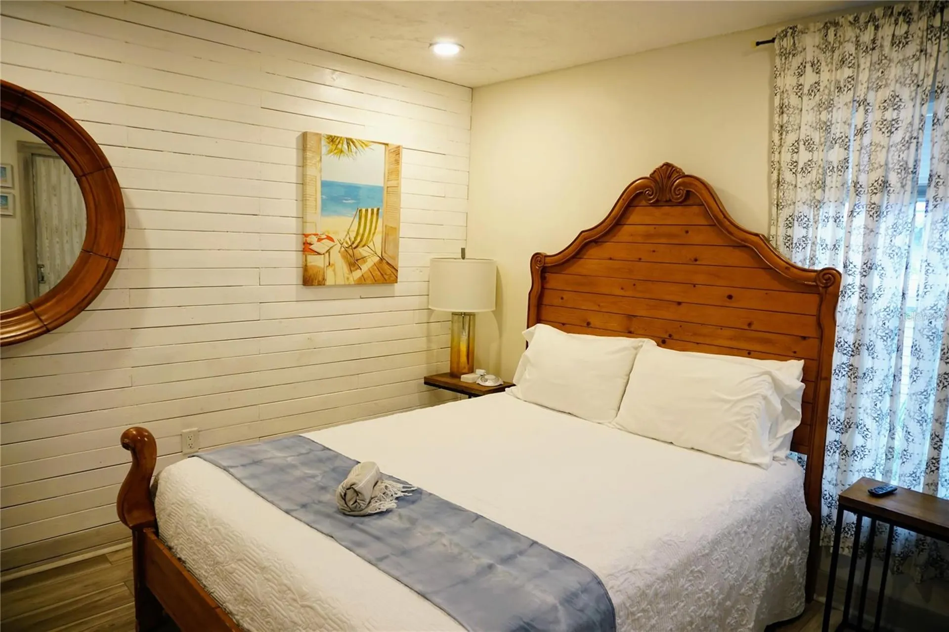 2504 Avenue B Bradenton Beach FL 34217