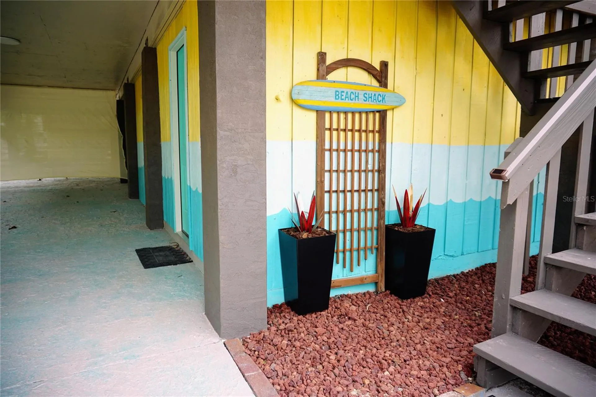 2504 Avenue B Bradenton Beach FL 34217