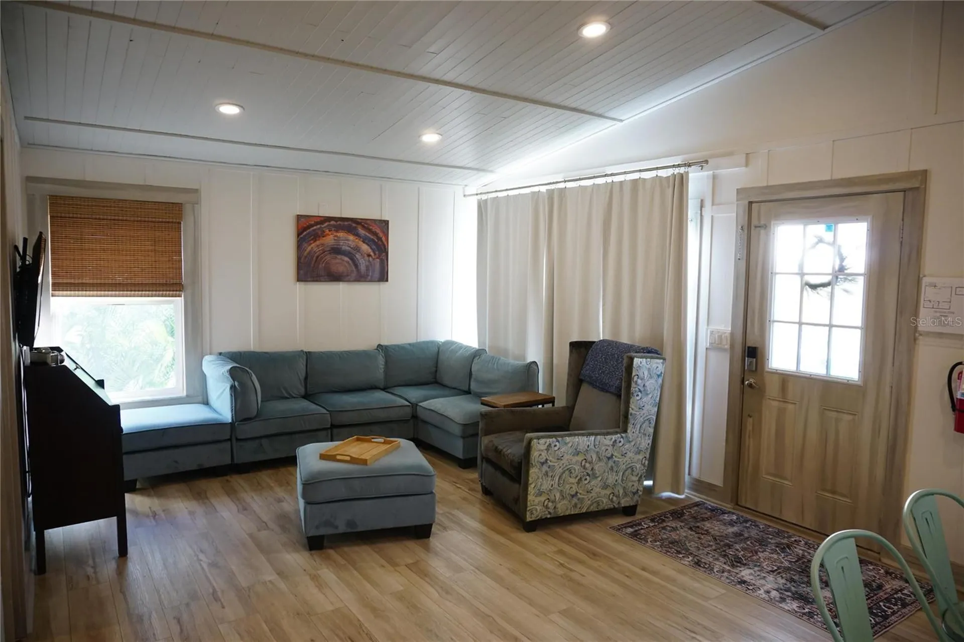 2504 Avenue B Bradenton Beach FL 34217