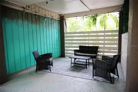 2504 Avenue B Bradenton Beach FL 34217