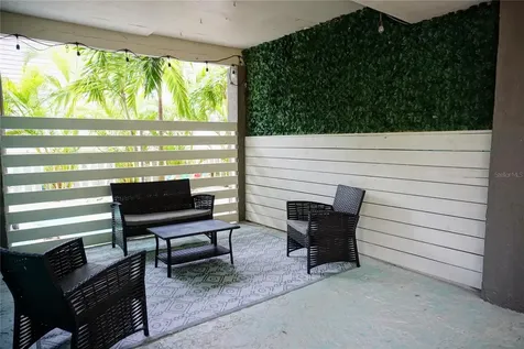 2504 Avenue B Bradenton Beach FL 34217
