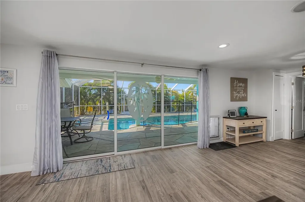 121 Sinclair Street SE Port Charlotte FL 33952