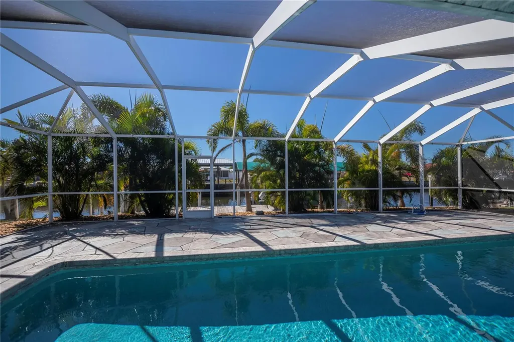 121 Sinclair Street SE Port Charlotte FL 33952