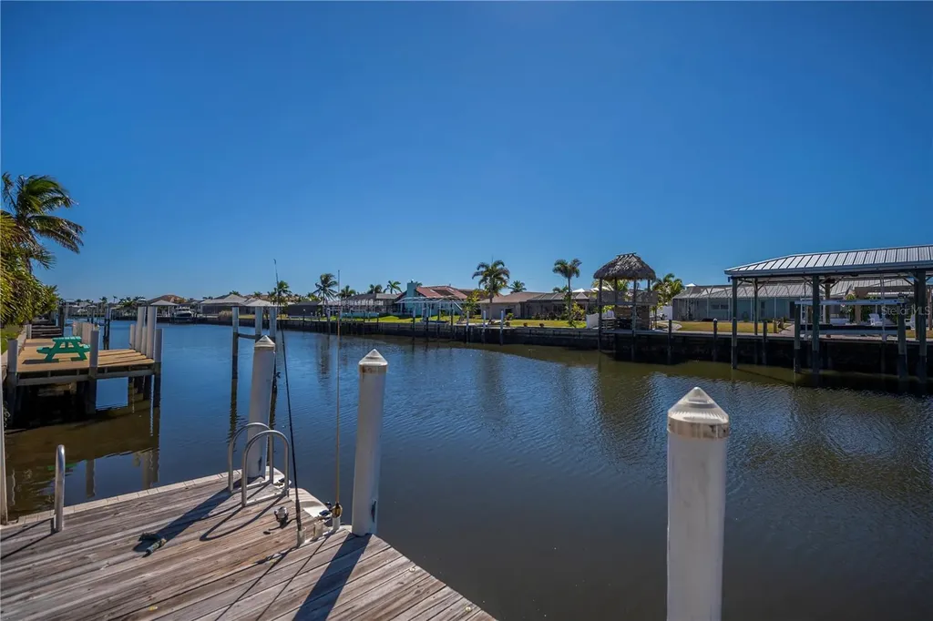 121 Sinclair Street SE Port Charlotte FL 33952