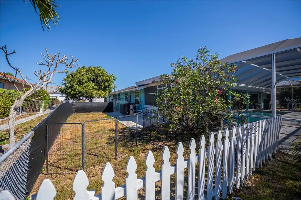 121 Sinclair Street SE Port Charlotte FL 33952