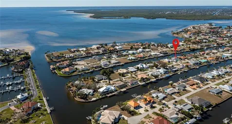121 Sinclair Street SE Port Charlotte FL 33952