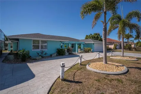 121 Sinclair Street SE Port Charlotte FL 33952