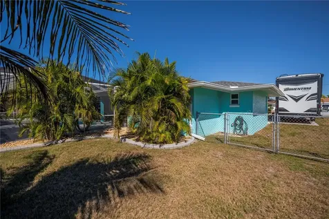 121 Sinclair Street SE Port Charlotte FL 33952