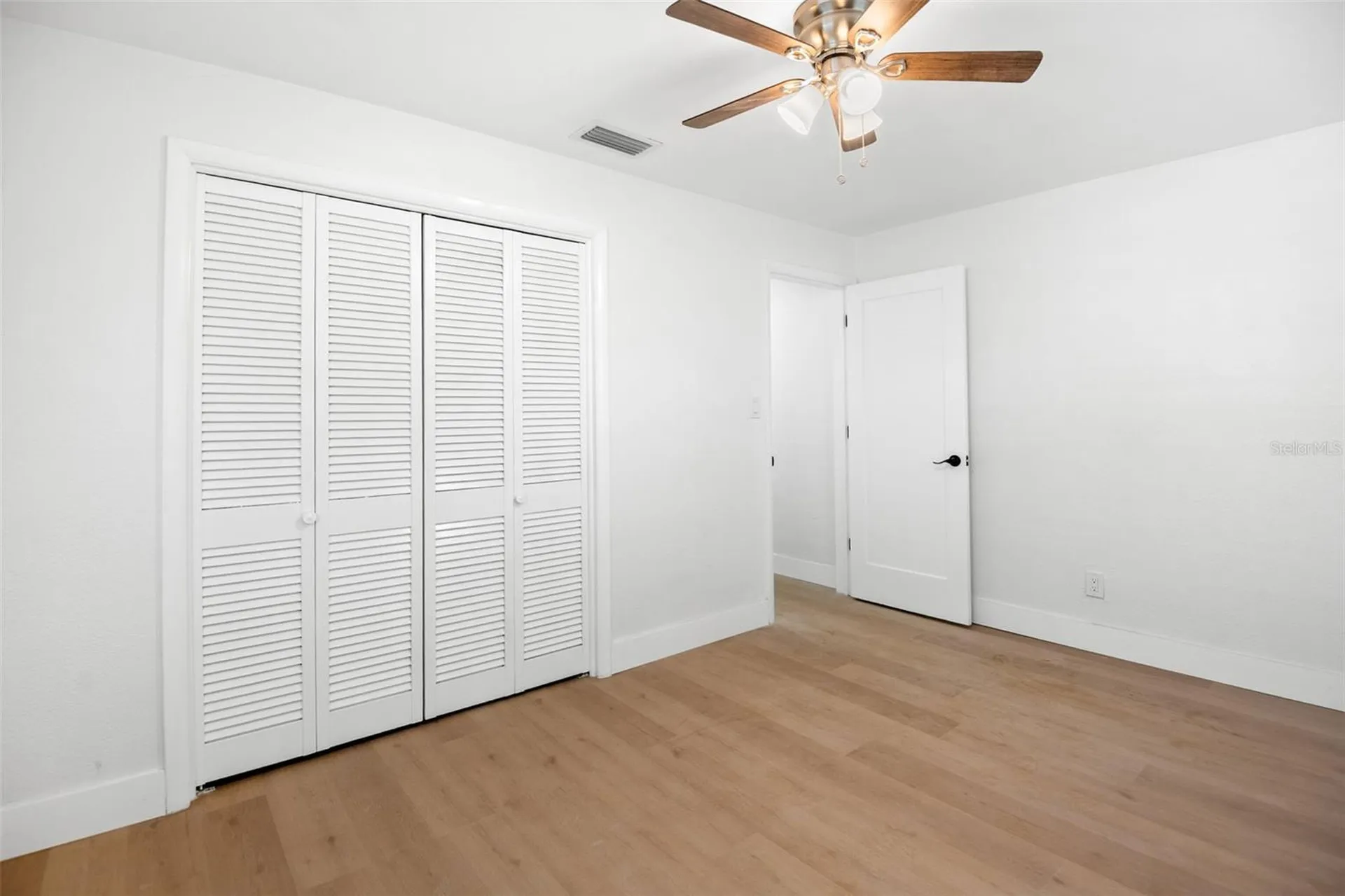 650 Pinecrest Drive Largo FL 33770