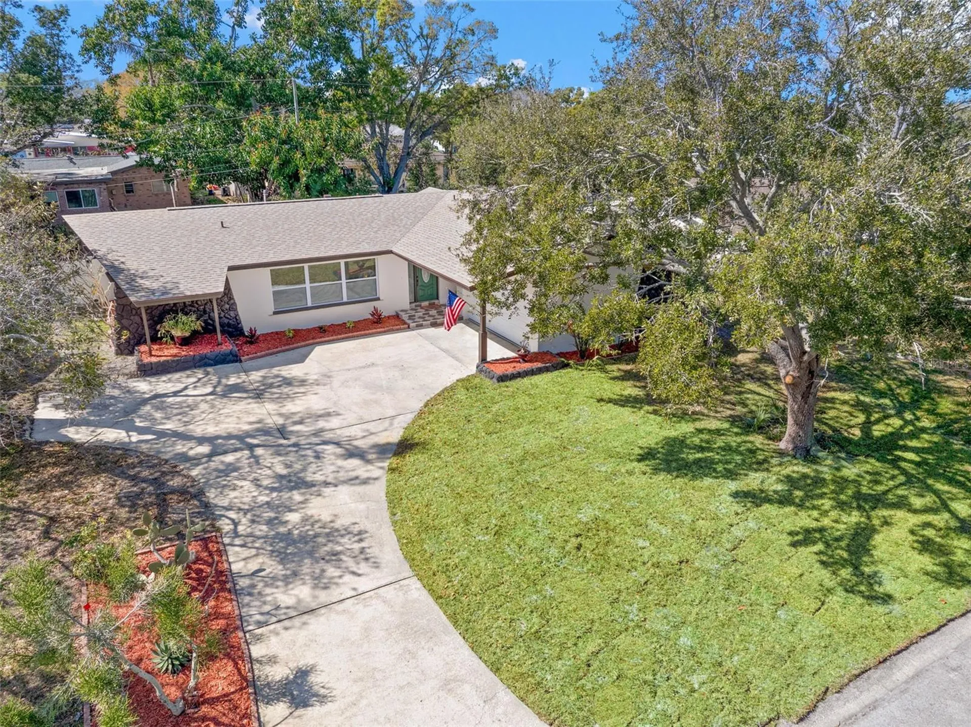 650 Pinecrest Drive Largo FL 33770