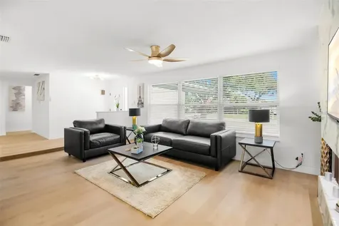 650 Pinecrest Drive Largo FL 33770