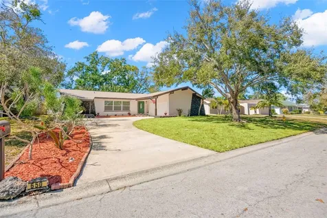 650 Pinecrest Drive Largo FL 33770