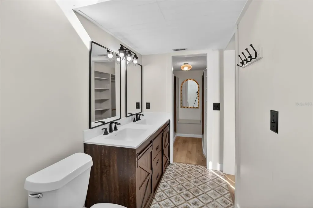 1595 Shady Oak Drive Kissimmee FL 34744