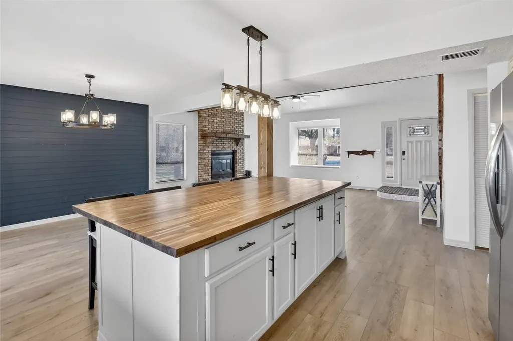 1595 Shady Oak Drive Kissimmee FL 34744