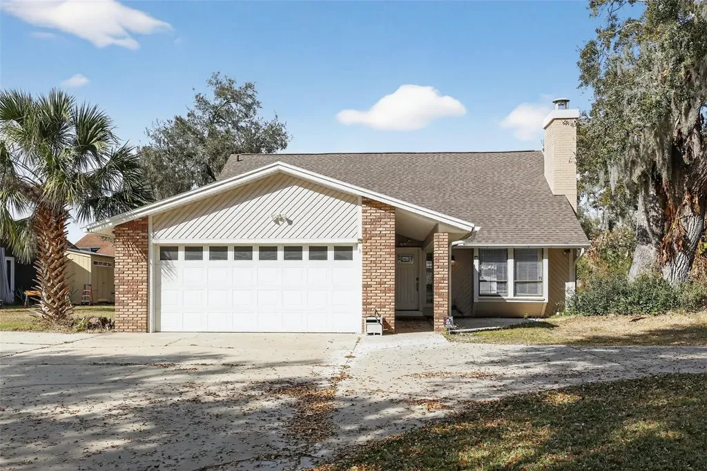 1595 Shady Oak Drive Kissimmee FL 34744