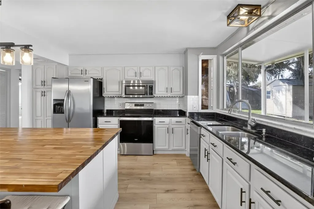 1595 Shady Oak Drive Kissimmee FL 34744