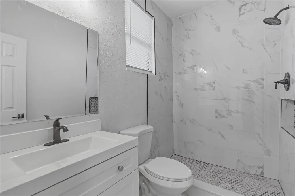 6804 N 47th Street Tampa FL 33610