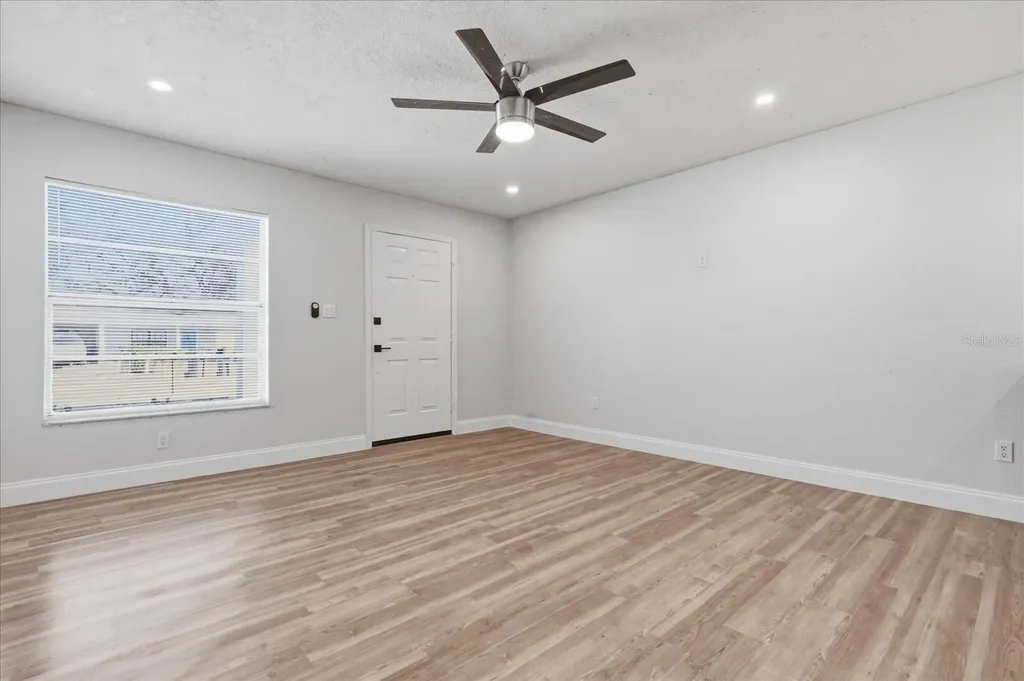 6804 N 47th Street Tampa FL 33610