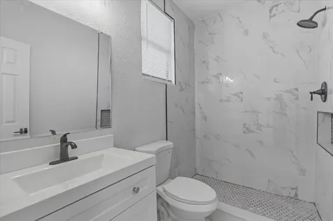 6804 N 47th Street Tampa FL 33610