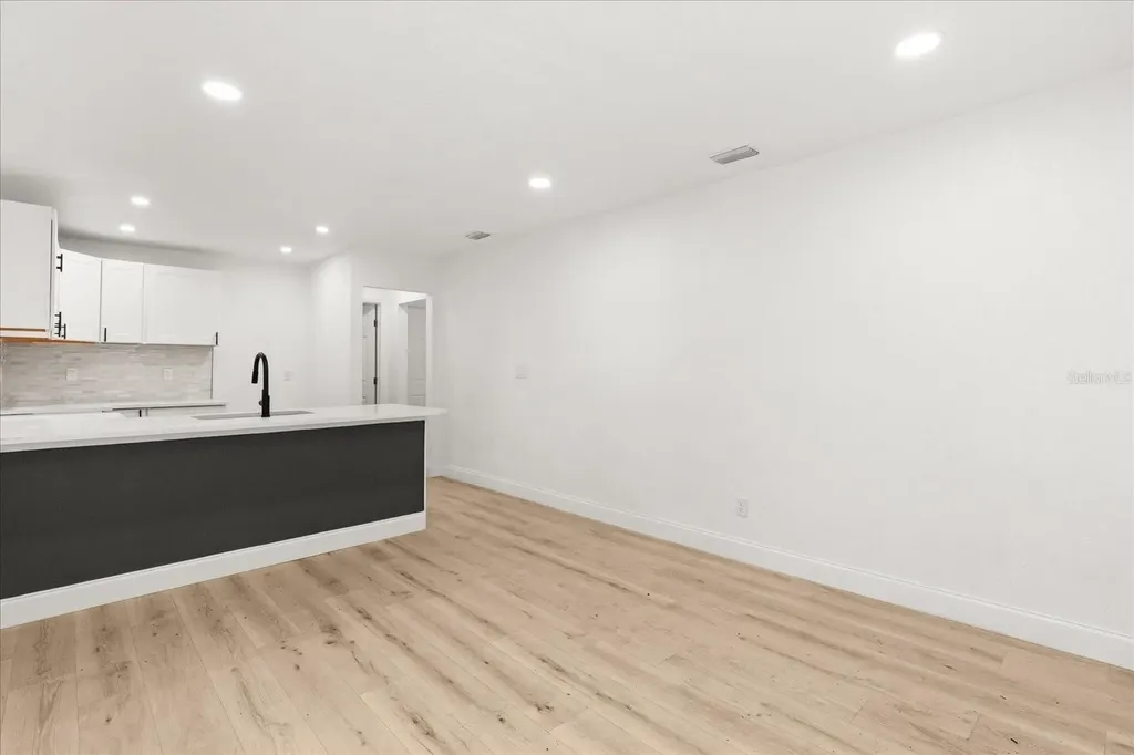 1759 43rd Street S St Petersburg FL 33711