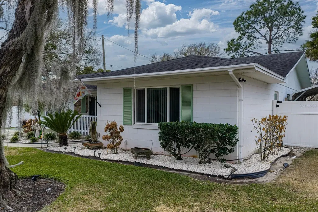 405 Lake Ned Road Winter Haven FL 33884
