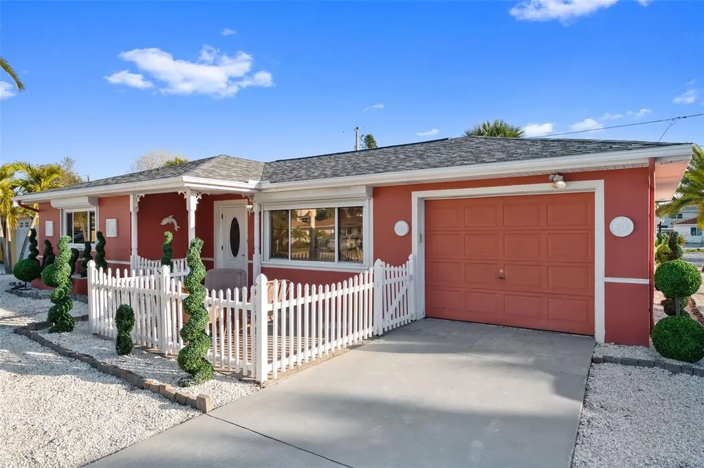 58 Lido Drive St Pete Beach FL 33706