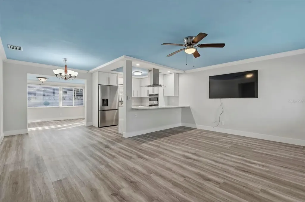58 Lido Drive St Pete Beach FL 33706