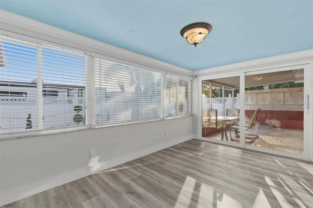 58 Lido Drive St Pete Beach FL 33706