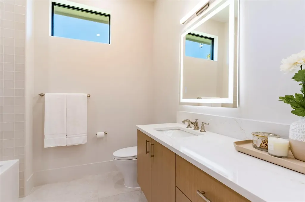 1959 Wisteria Street Sarasota FL 34239