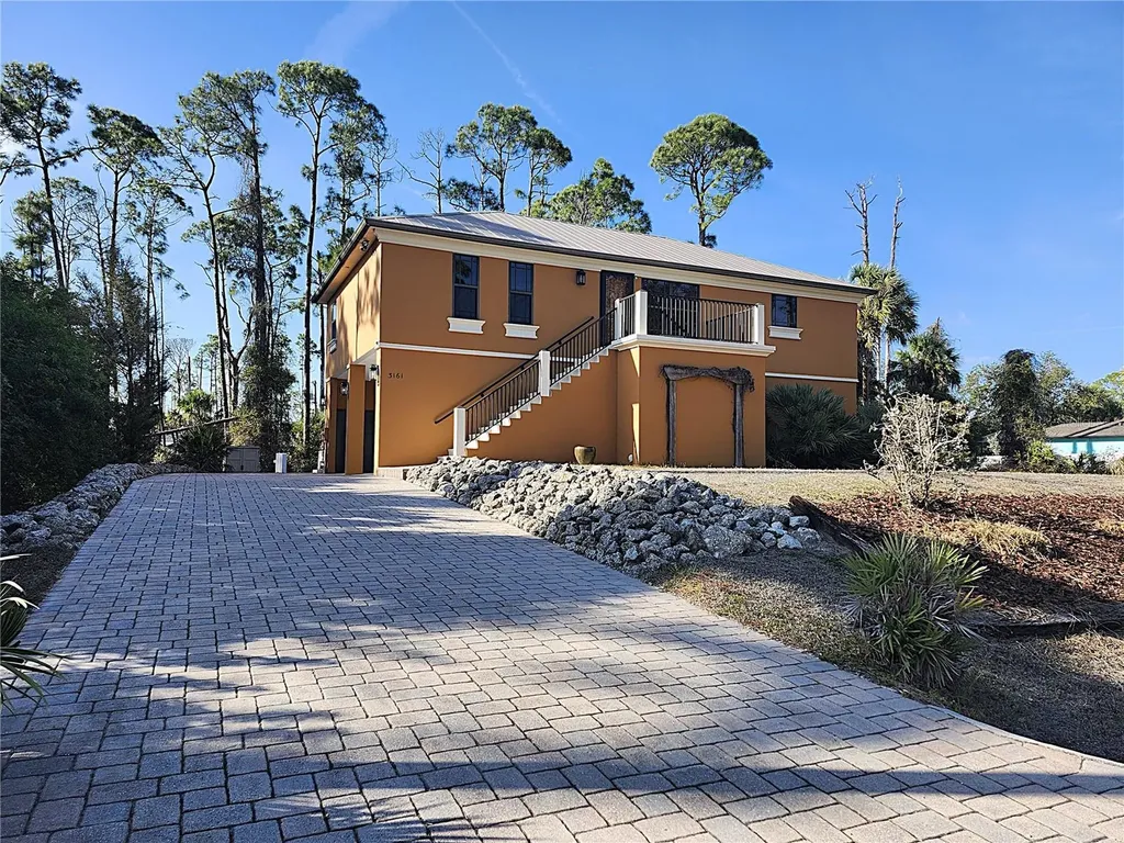 3161 Daphne Road North Port FL 34288