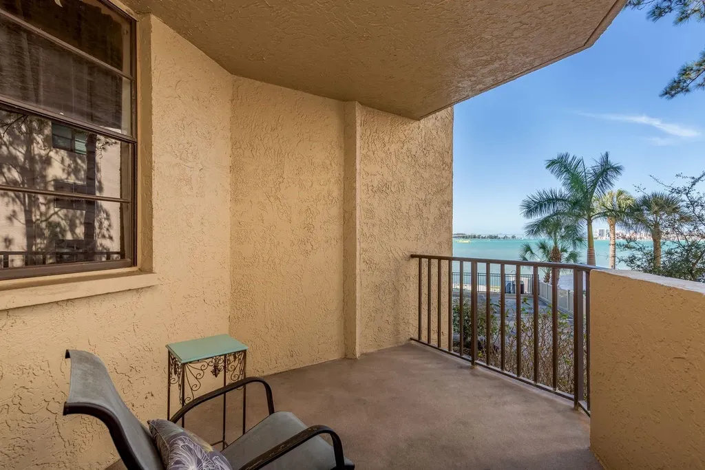602 Lime Avenue Clearwater FL 33756