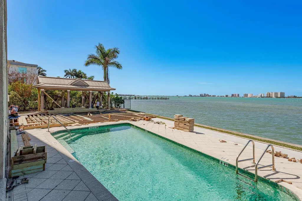 602 Lime Avenue Clearwater FL 33756